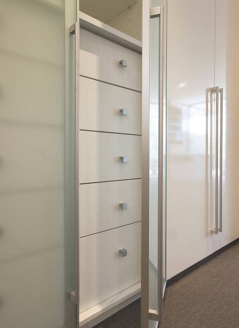 bespoke wardrobes